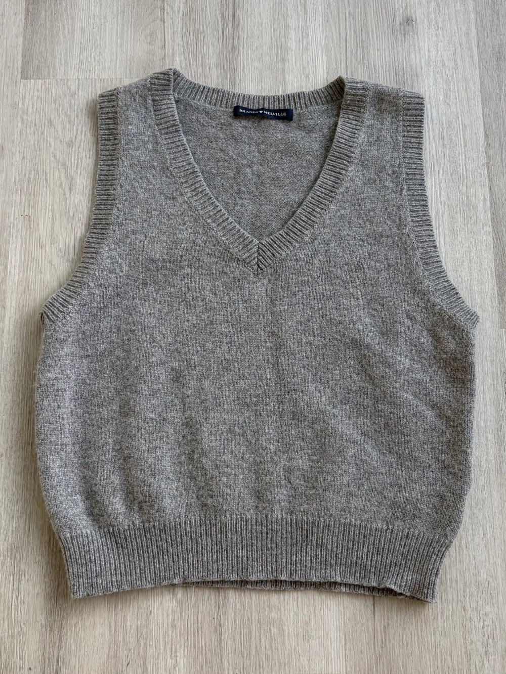 Brandy Melville Gray V-Neck Wool Blend Sweater Vest Small